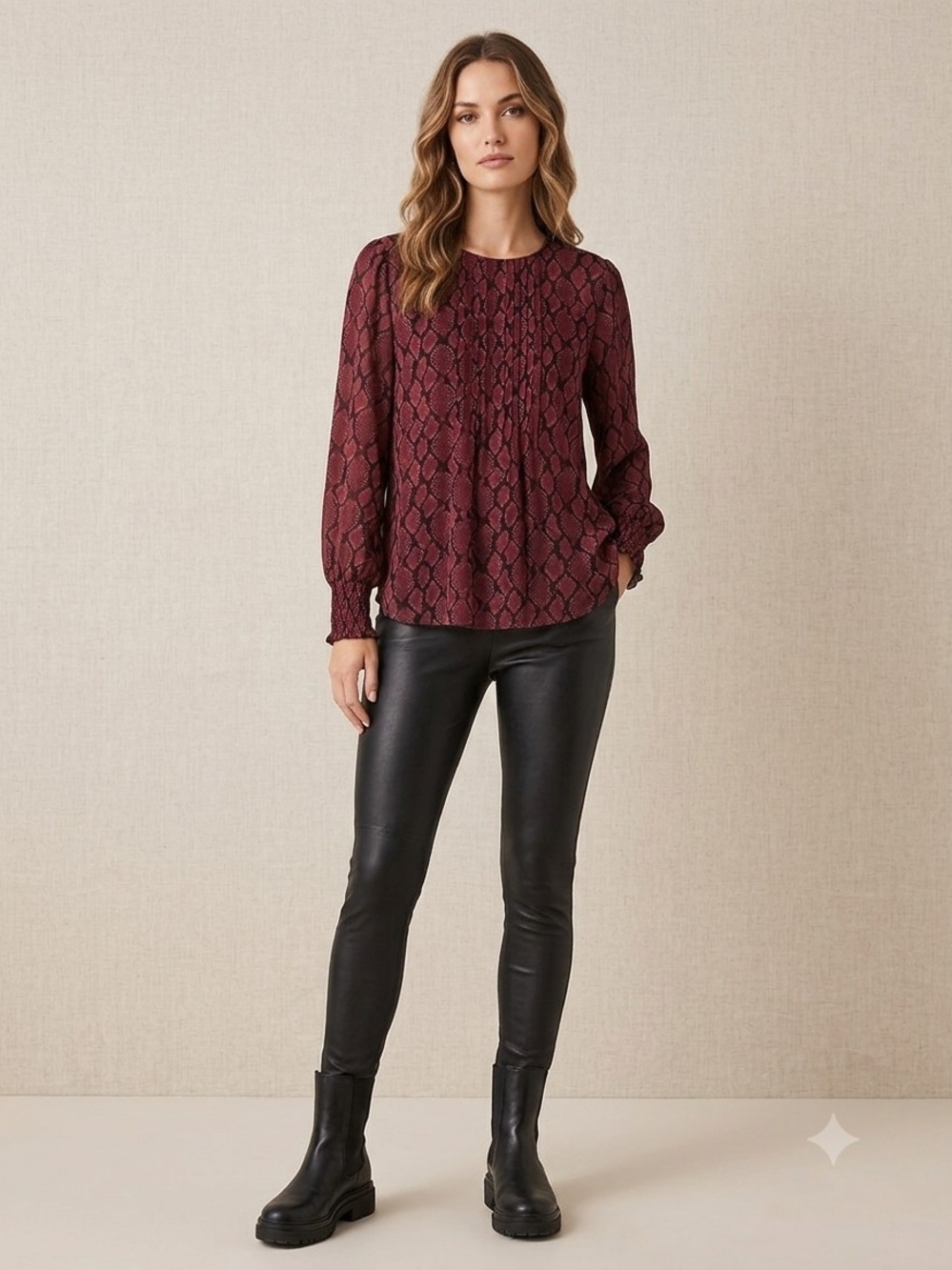 🍁🍂😍Michael Kors Women Burgundy Snake-Print Long-Sleeve Blouse Size M